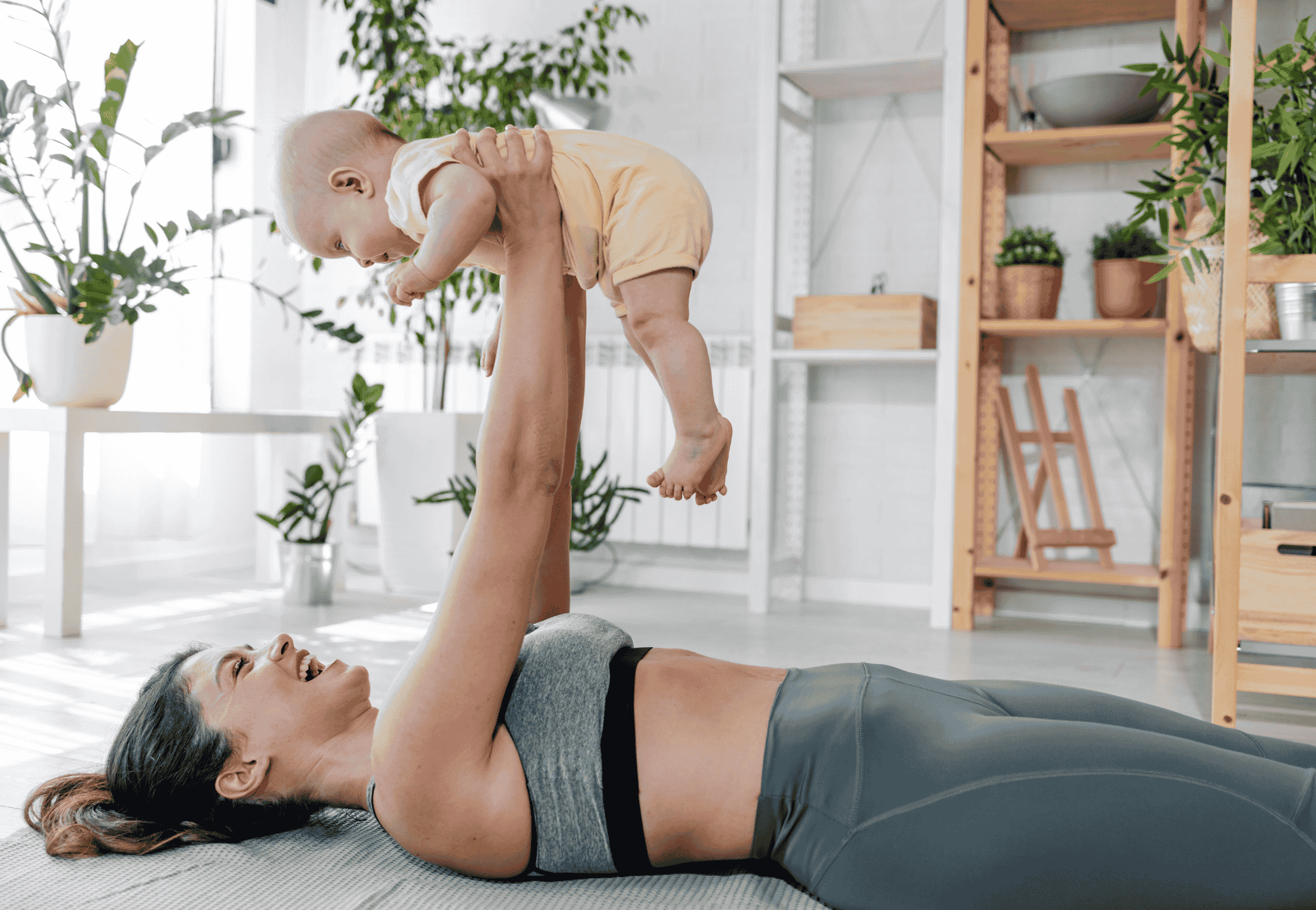 Parent sharing a customer testimonial about Fuelly protein coffee tasting great and being a healthier alternative to sugary coffees